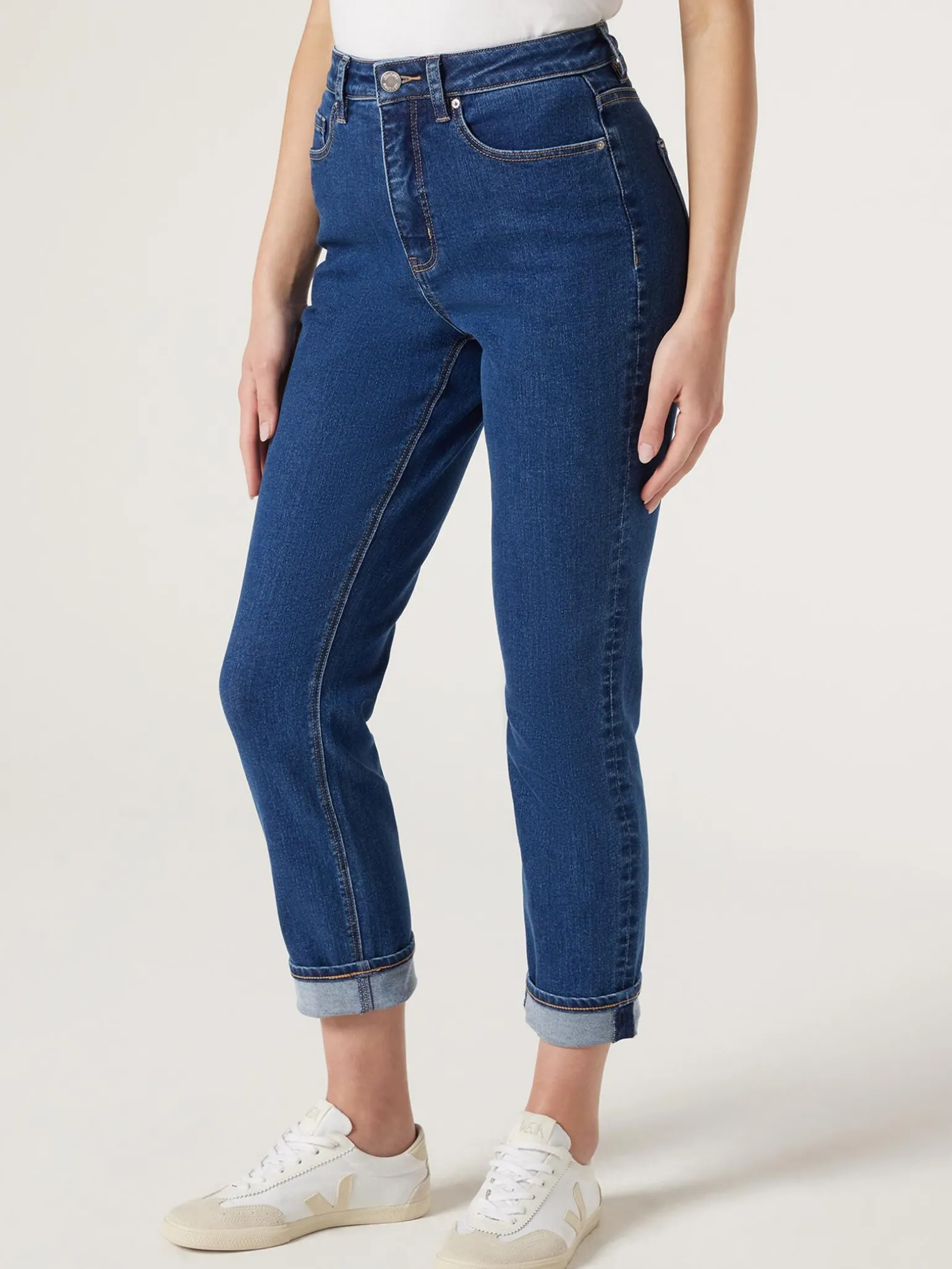 Brooke Tapered Crop Jeans