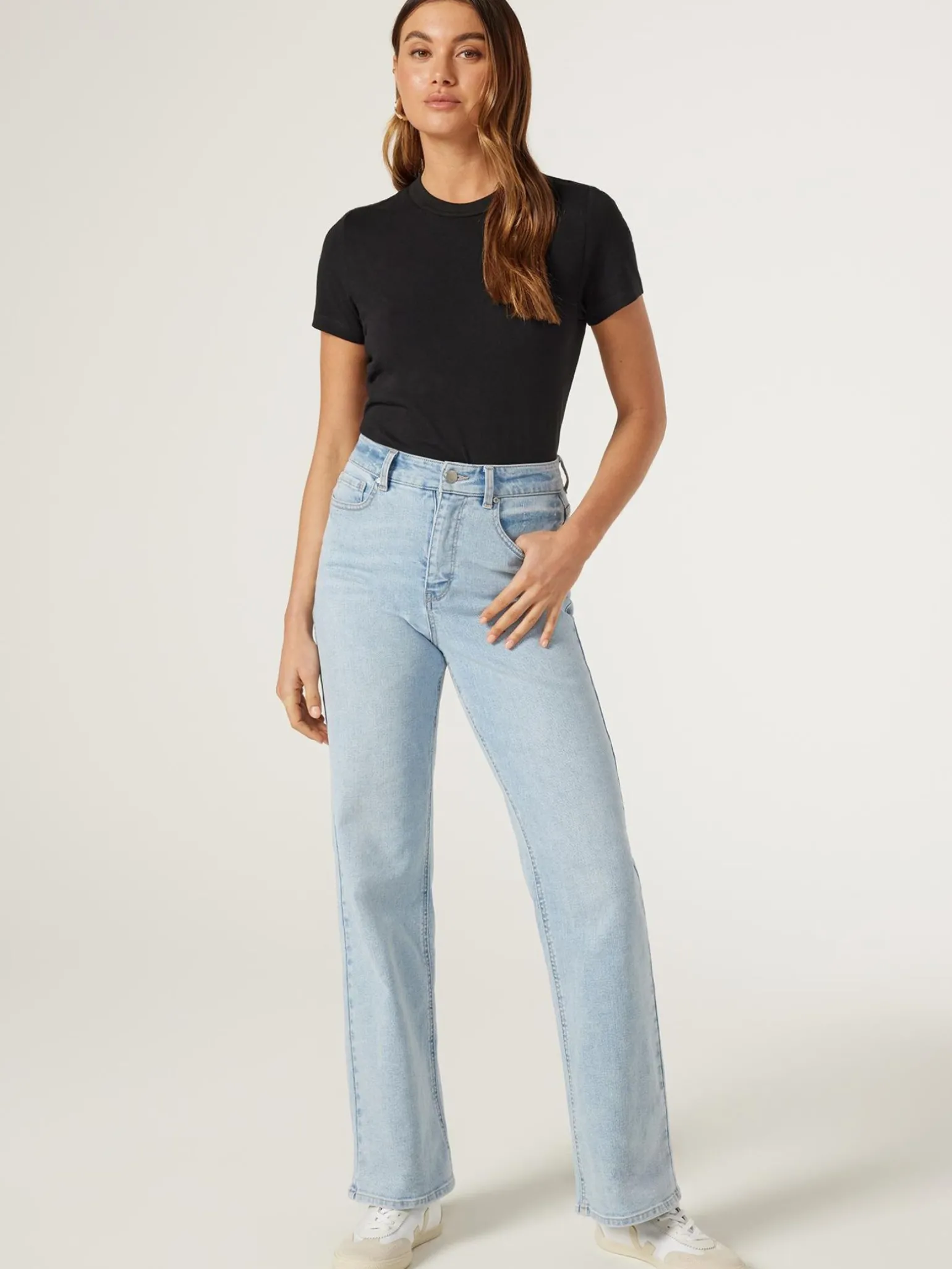 Classic Crew Neck Tee