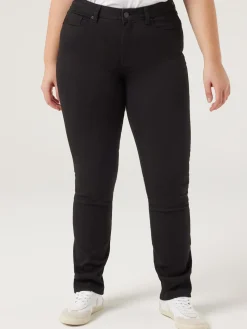 Curve Slim Straight Jeans
