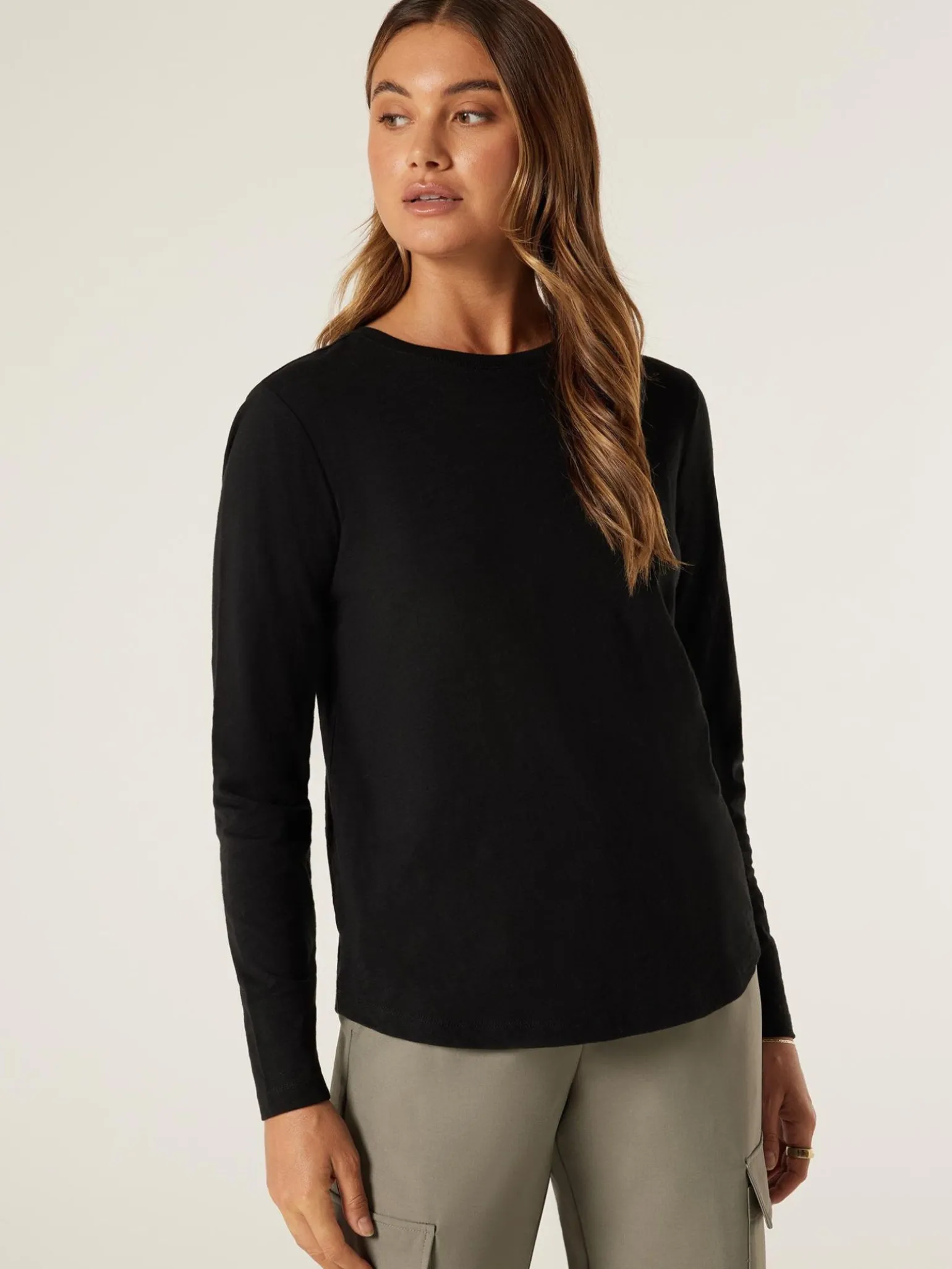 Essential Long Sleeve Crew Neck