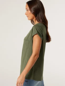 Essential Slub Pocket Tee