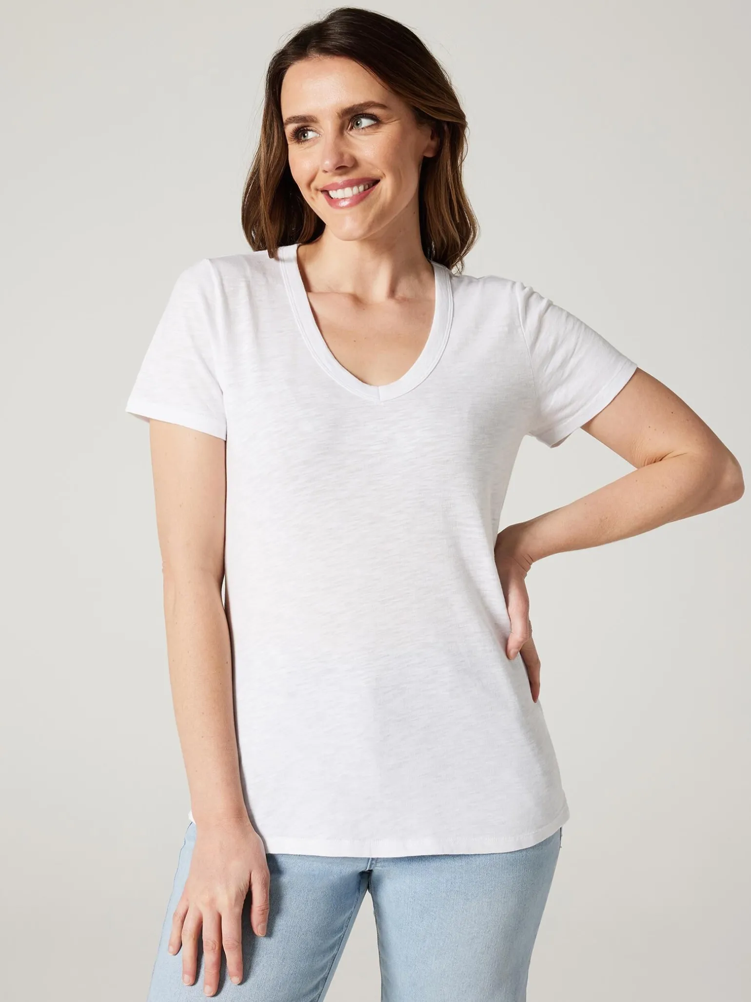 Essential V-Neck Tee