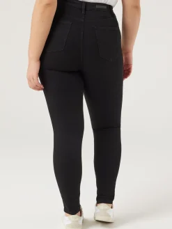 Freeform Curve Skinny Jeans