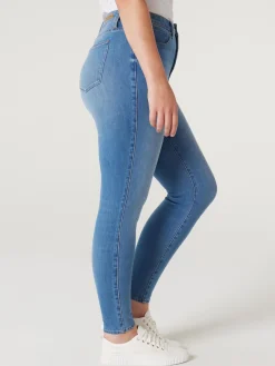 Freeform Curve Skinny Jeans
