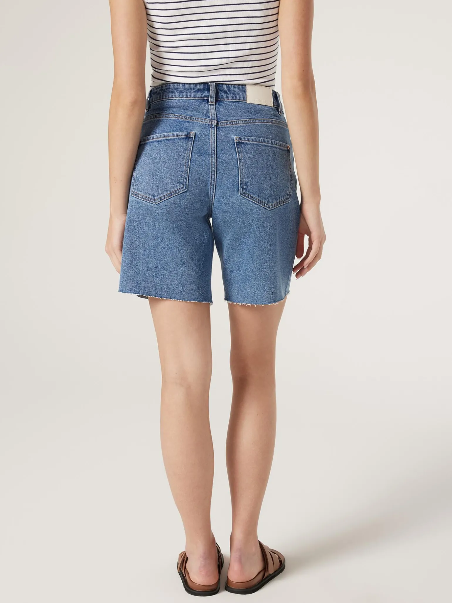 Jade Short
