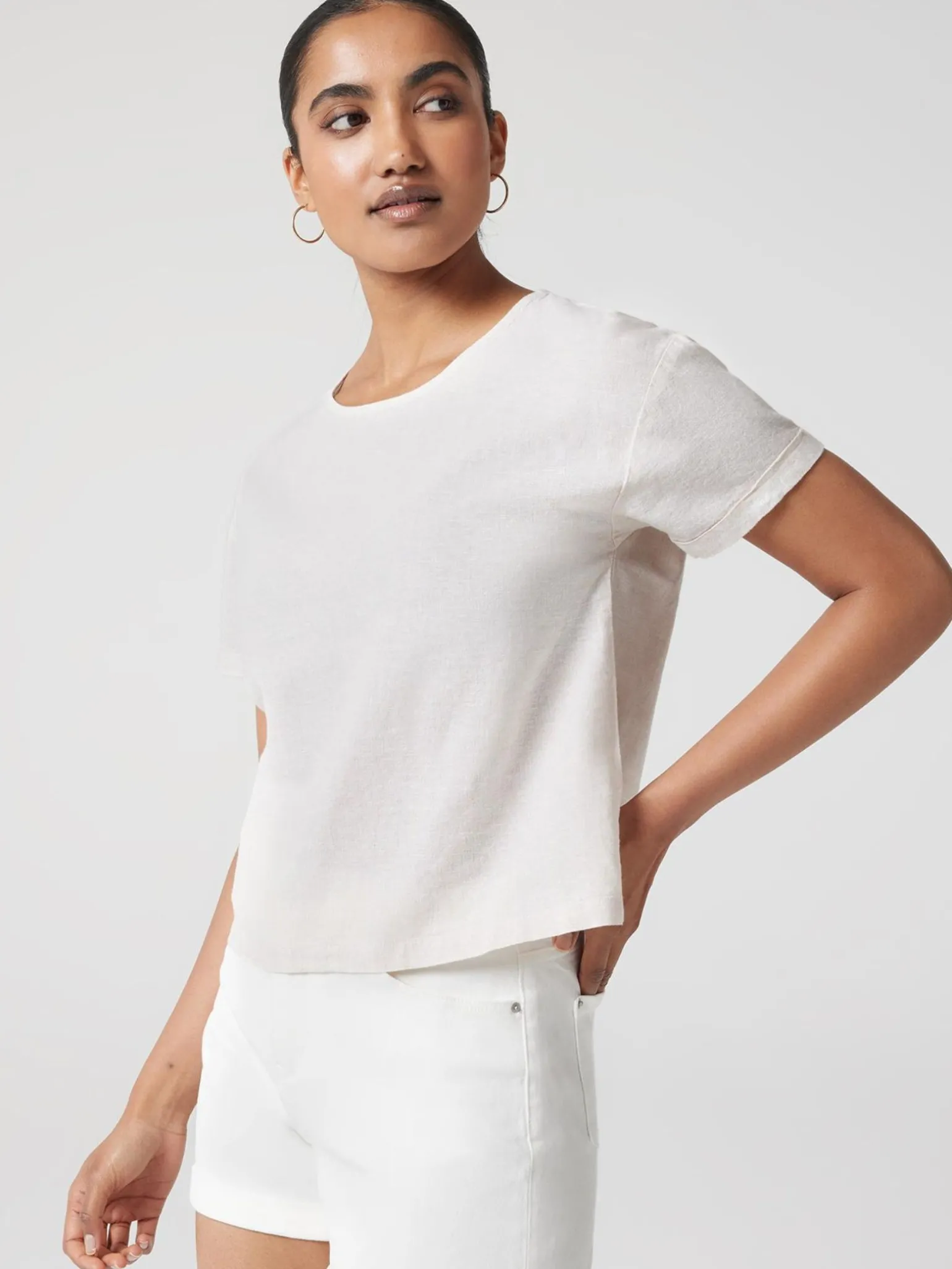 Nina Linen Tee