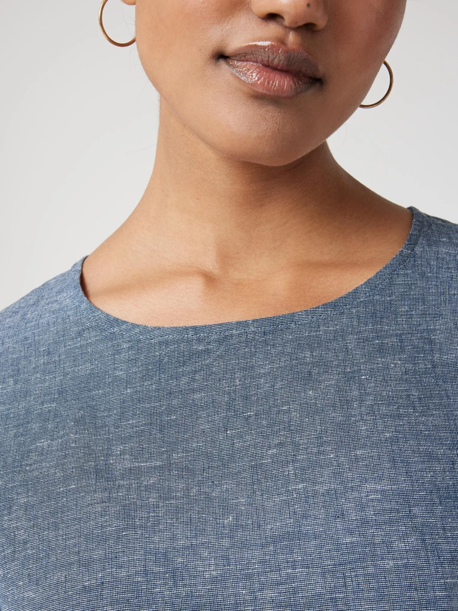 Nina Linen Tee
