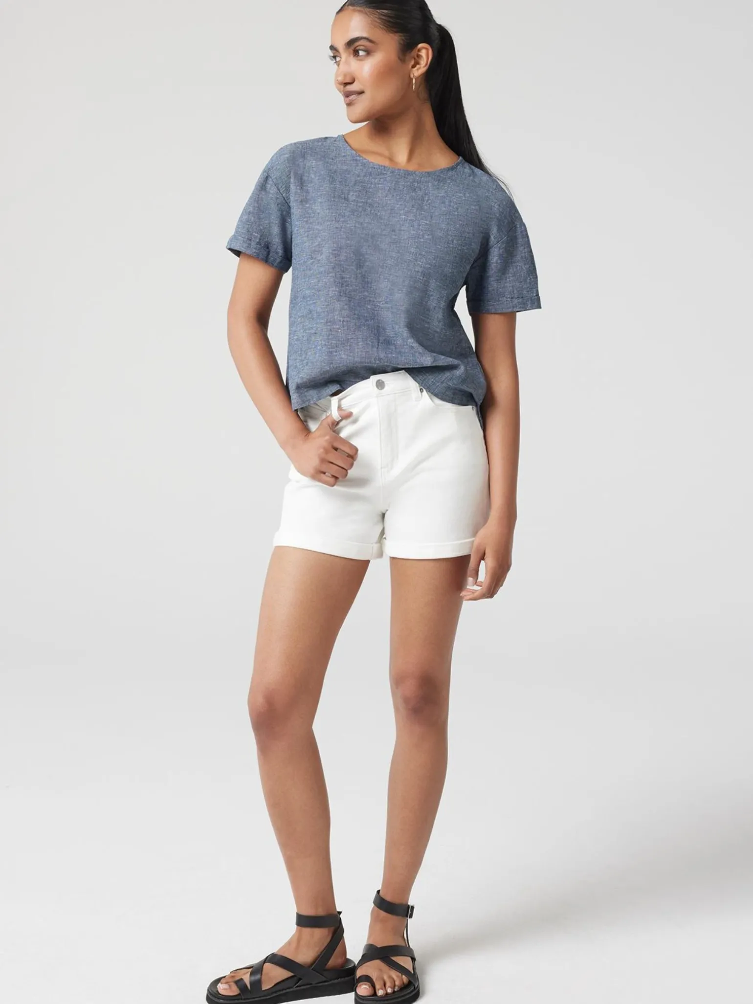 Nina Linen Tee