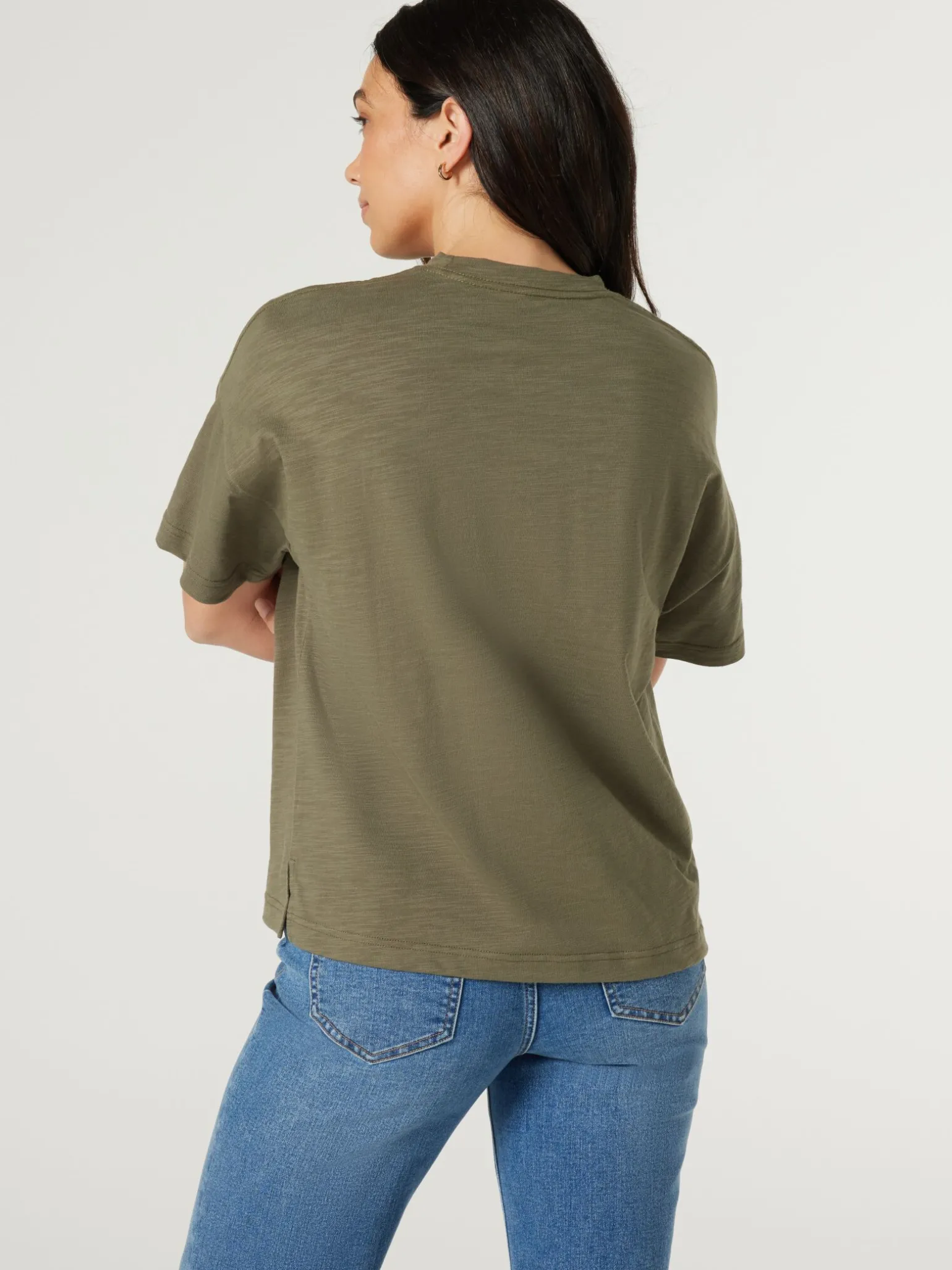 Relaxed Pocket Tee