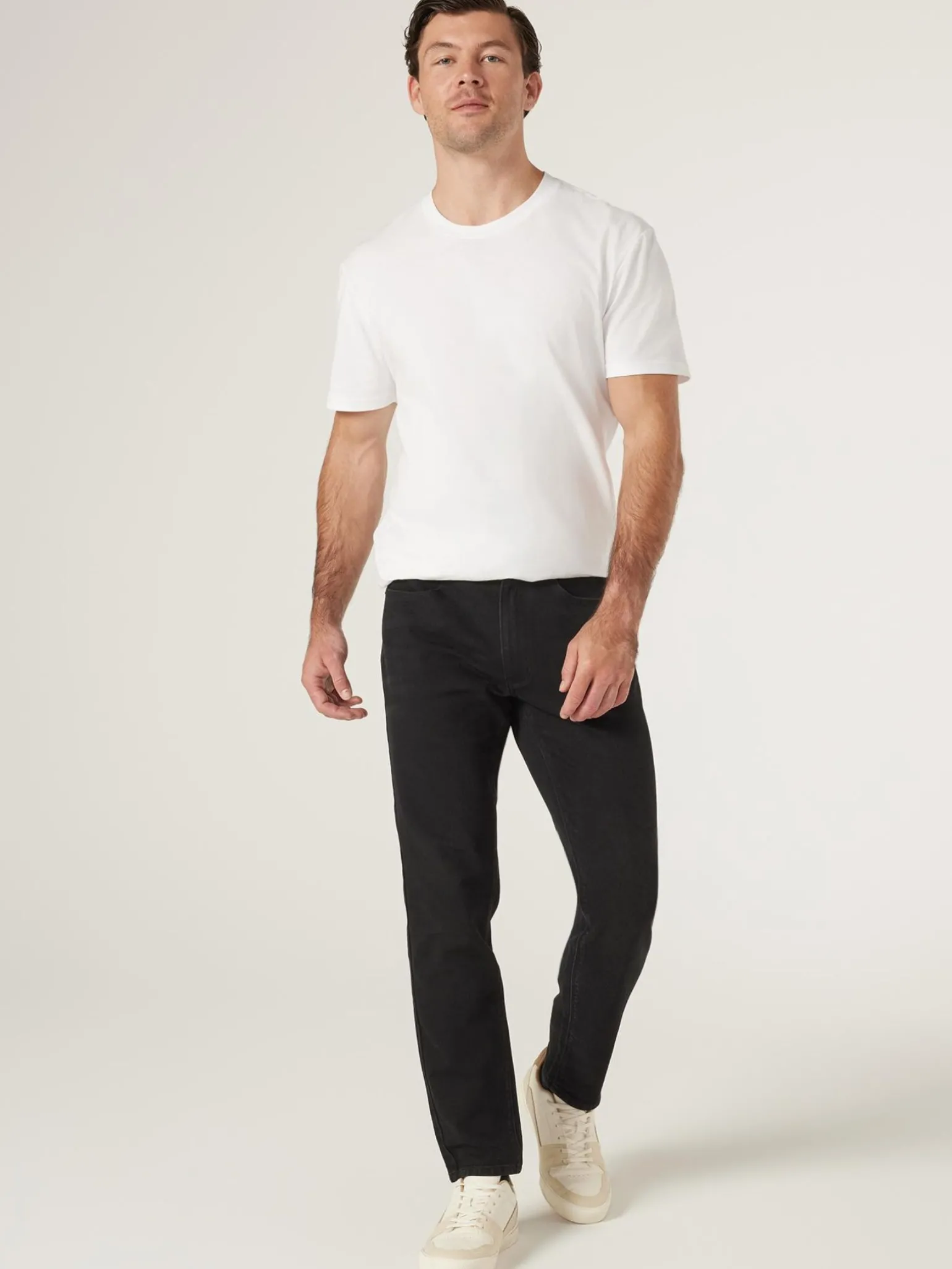 Relaxed Straight Jean
