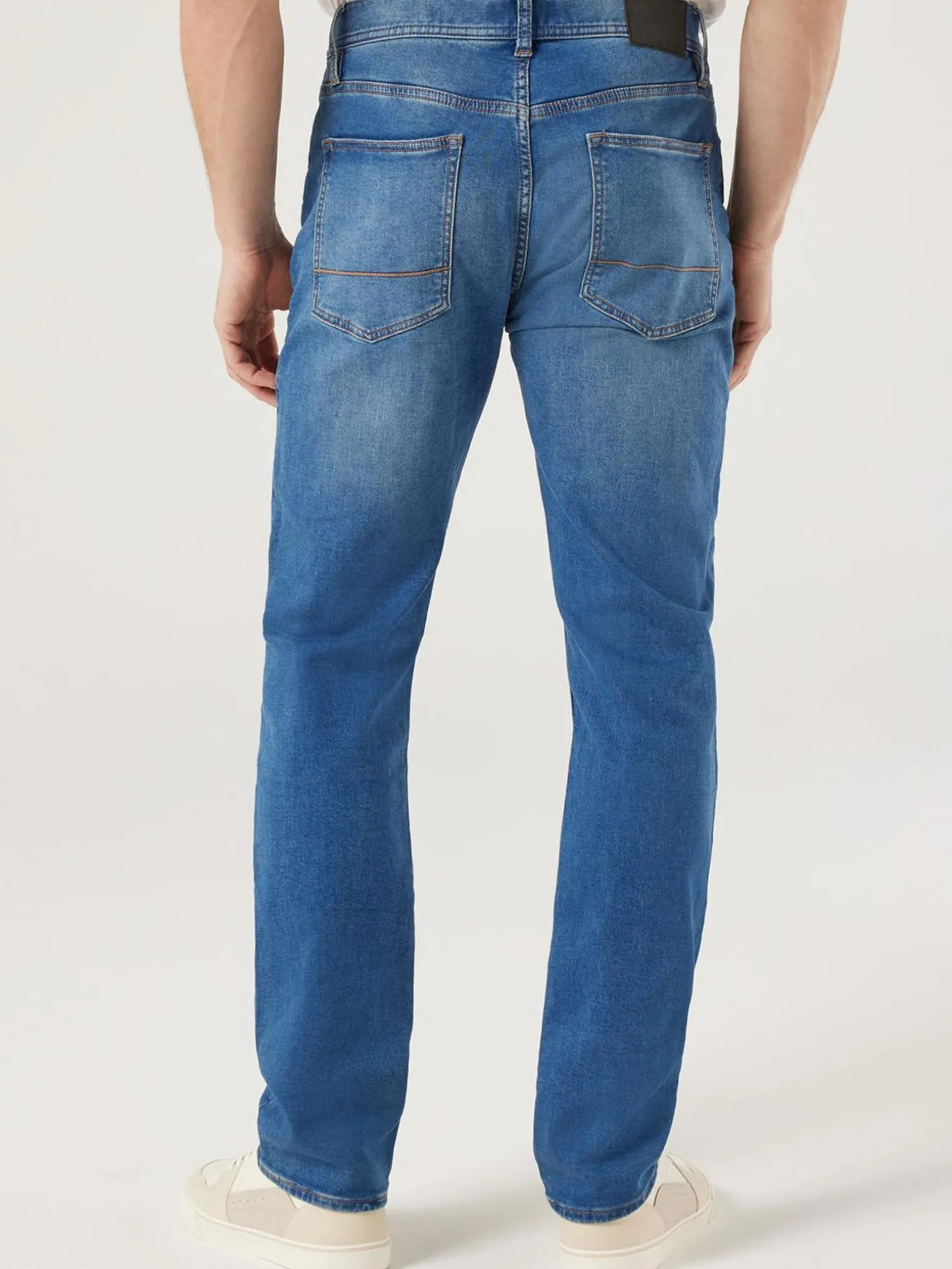 Slim straight Knit Jeans