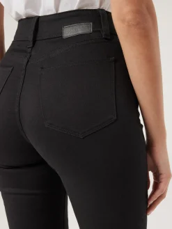 Tummy Trimmer Slim Straight Jeans