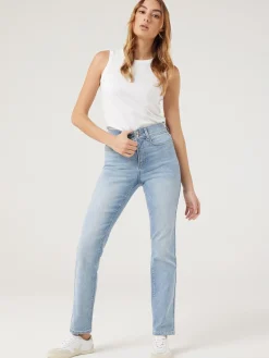 Tummy Trimmer Straight Jeans
